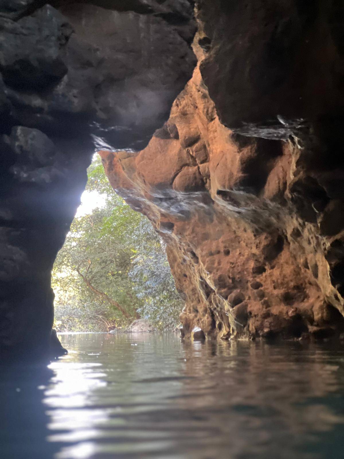 Poza Los Coyotes Cave1